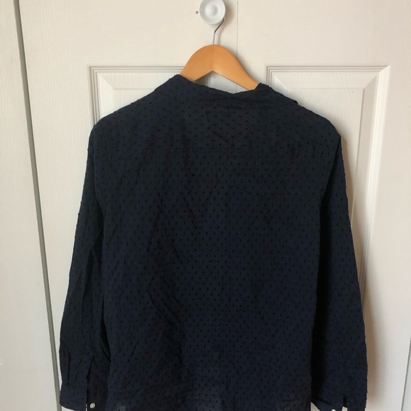old navy button down - Picture 3 of 3
